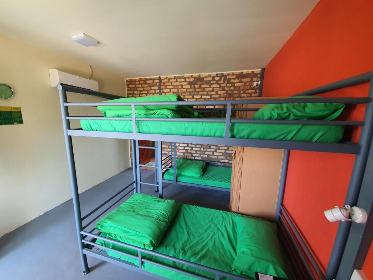 Spot On 90022 Segar Recreation Eco Park Hotel Port Dickson Exterior foto